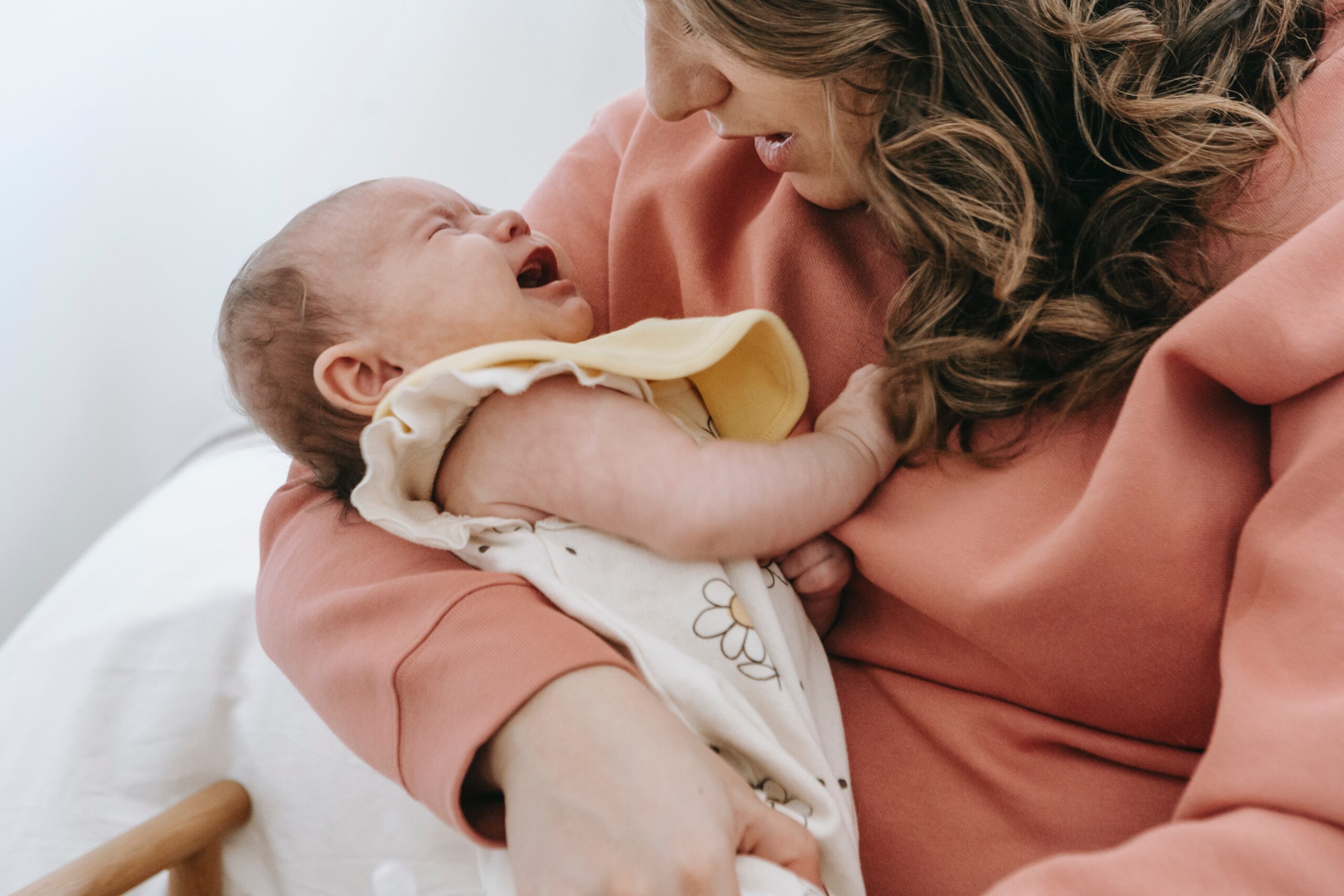 Postpartum hormone changes | Oona Wellness Group