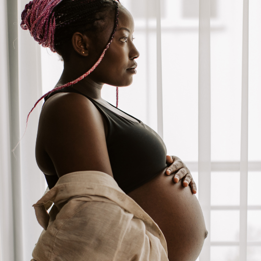 Motherhood, pregnancy, perineal tearing